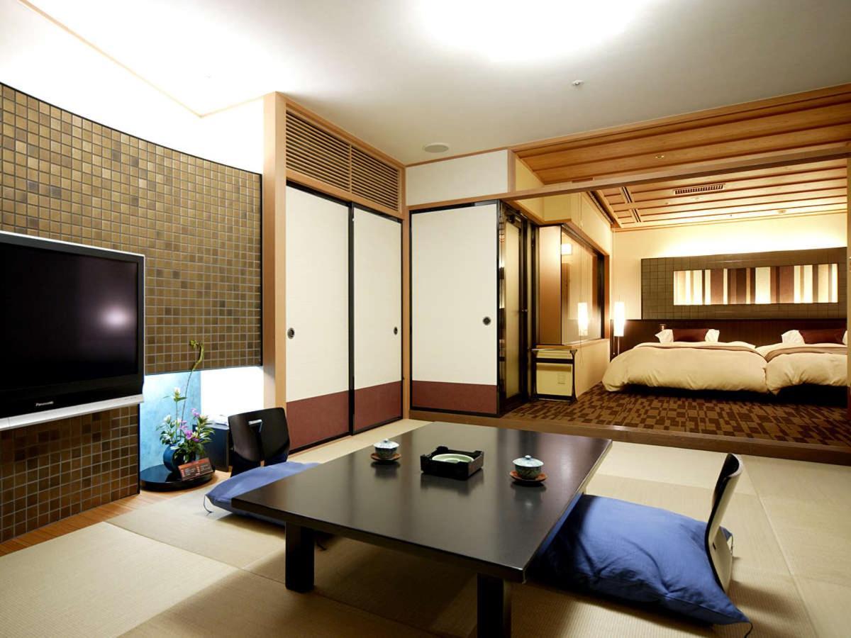 Hotel Notoya Komatsu  Esterno foto
